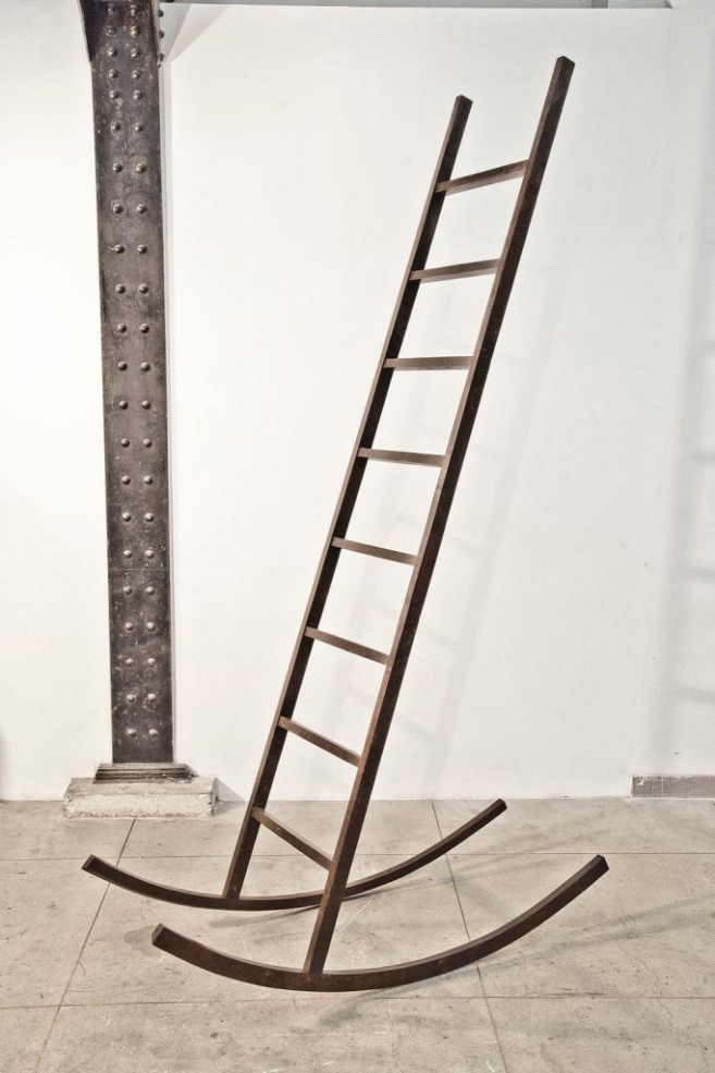 Will of power, 2013 / Cast bronze / 230 x 60 x 135 cm