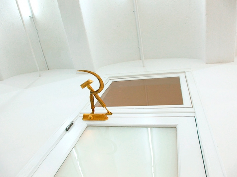 Door Closer (legacy), 2014 - 2015 / Gilded bronze, steel / 11 x 25.5  x 40.5 cm